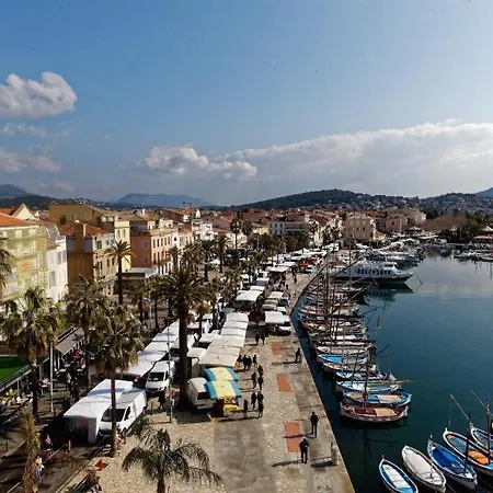 Les Terrasses * Sanary-sur-Mer